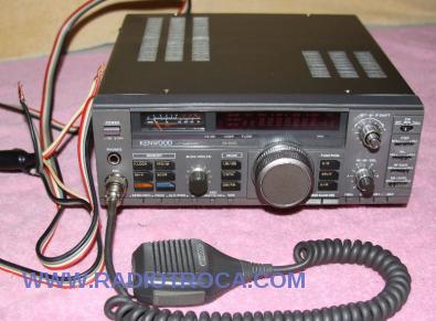 VENDO HF BANDA CORRIDA KENWOOD TS 140S POR R$1.800,00 E MAIS O FRETE !! — Foto 2