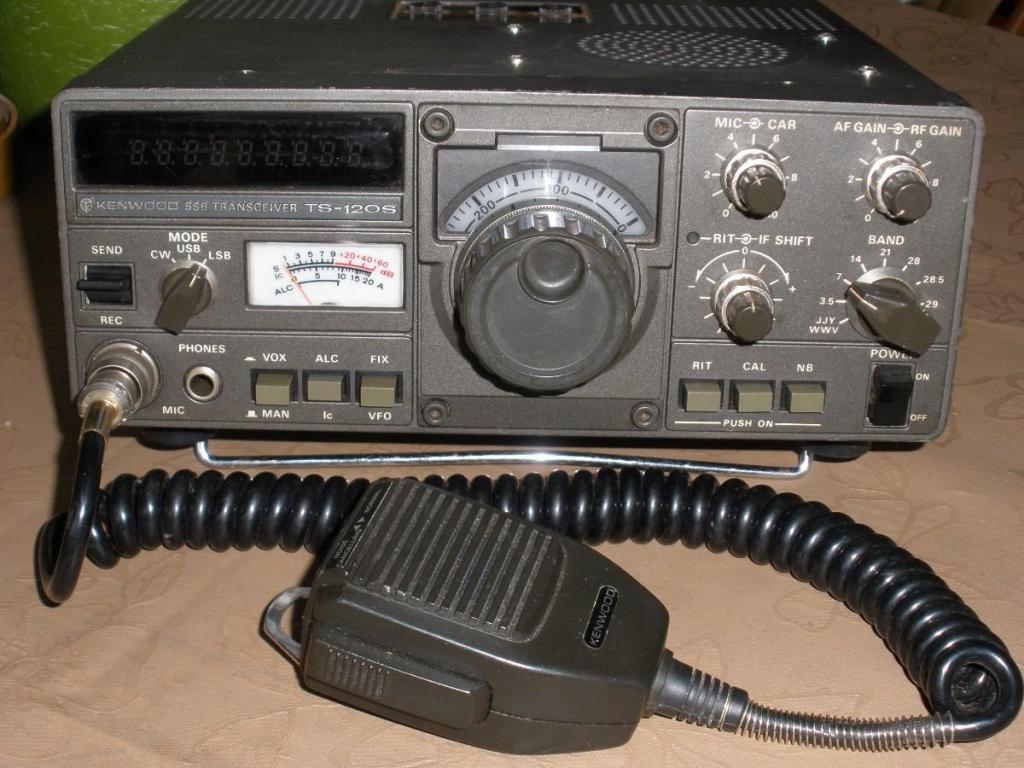 KENWOOD TS-120S - RADIO HF EM OTIMO ESTADO.