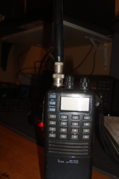 Vendo Radio VHF Icom IC 2 GXAT — Miniatura 2