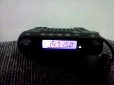 TROCO RADIO VHF FT 1500 COM SUPORTE E PTT ORIGINAL