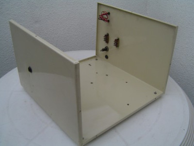 Caixa metalica — Miniatura 4
