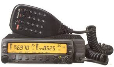 TM 733  KENWOD   IMPECAVEL