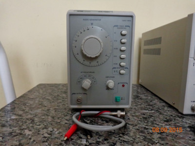 Vendo ou troco gerador de áudio e osciloscópio — Miniatura 3