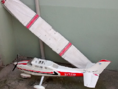 Troco aeromodelo por radio HF Banda Corrida