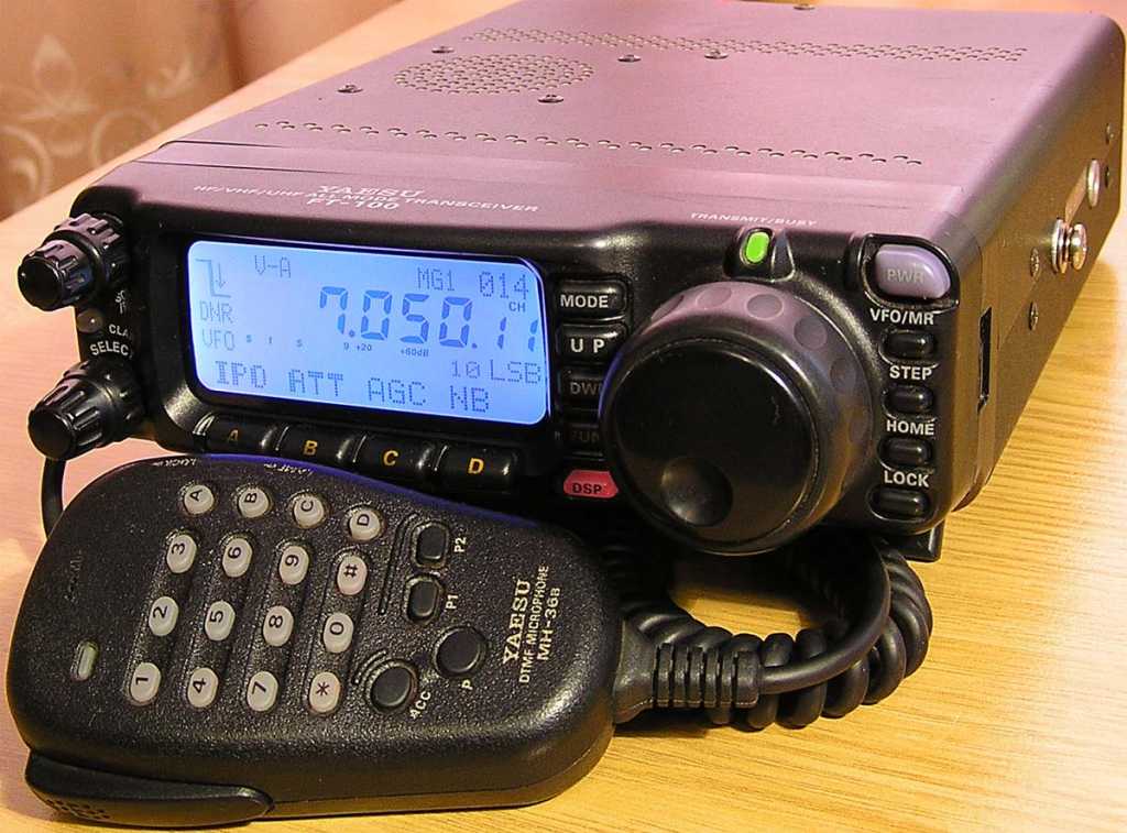 Compro painel do Yaesu FT-100 ou FT-100D — Foto 1