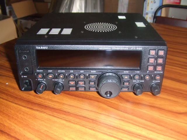 VENDO RADIO YAESU HF - FT450AT — Foto 2