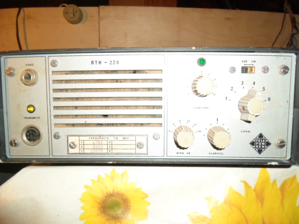 Esquema e manual de oper. transceptor SSB Telefunken RTH-138 e RTH-220 — Foto 2
