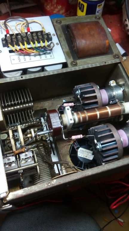 Linear Yaesu FL2100B com válvulas Gi7b — Foto 4