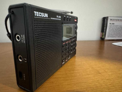 Radio HT Yaesu VX8R — Miniatura 2