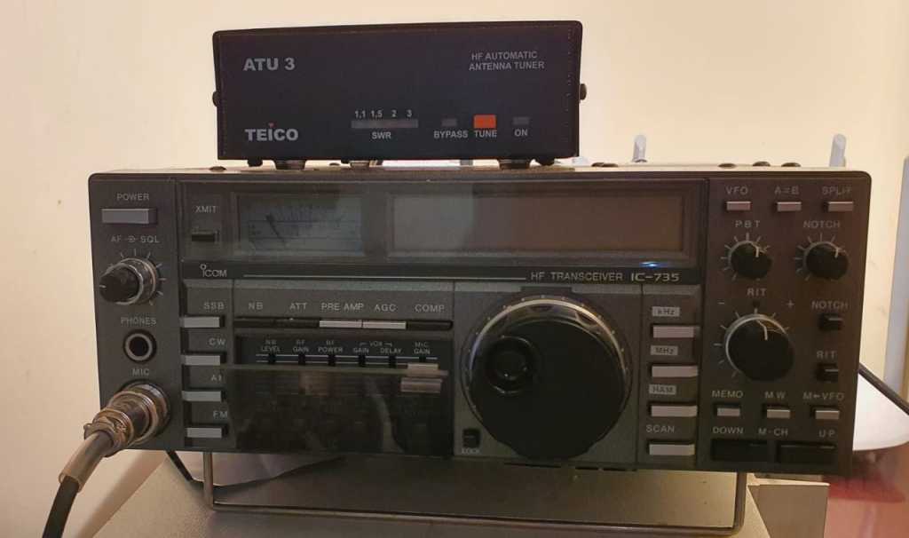 VENDO OU TROCO IC-735 — Foto 1