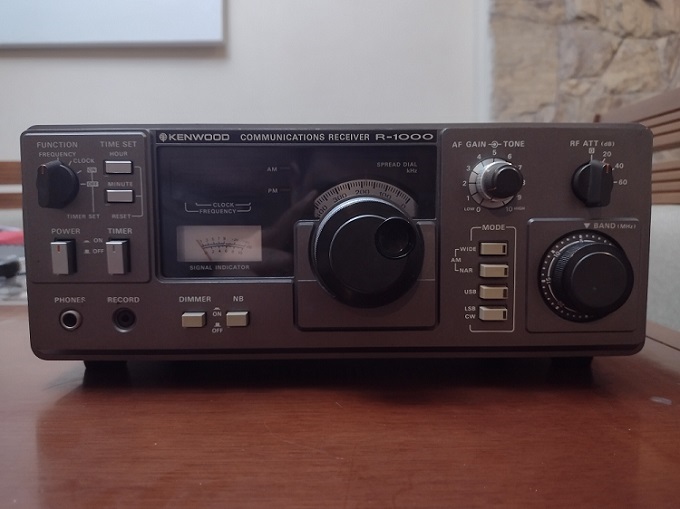 Receptor Kenwood R1000 — Foto 1