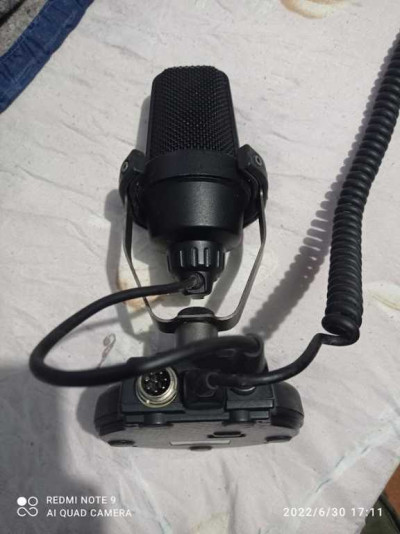 Yaesu MD-200 — Miniatura 2