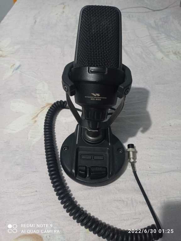 Yaesu MD-200 — Foto 3