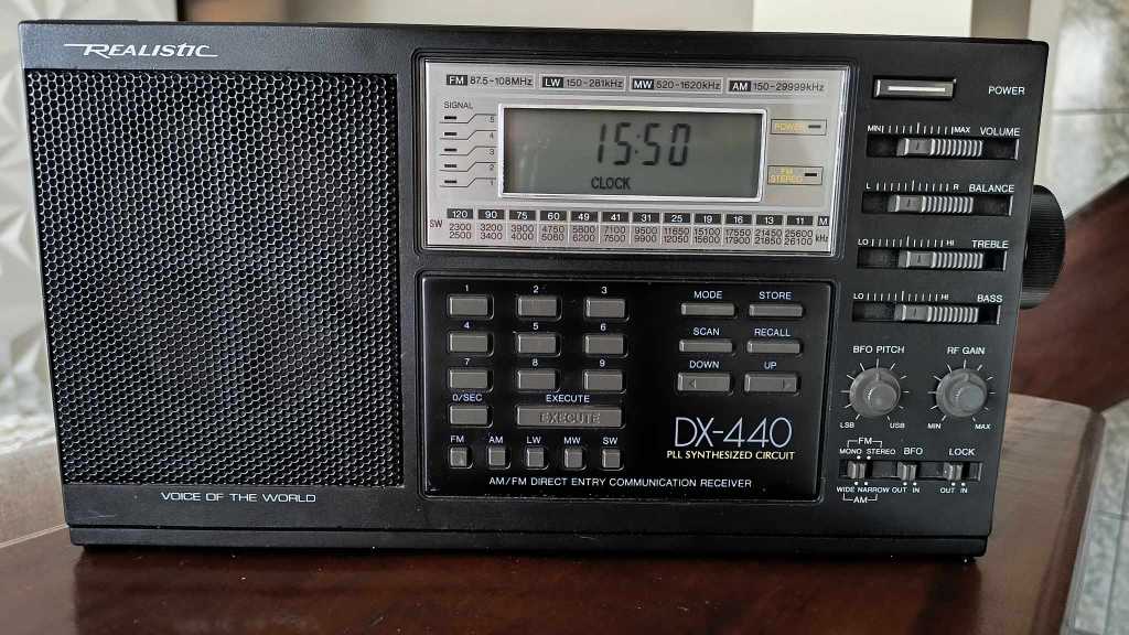 RADIO REALISTIC DX 440 SSB  PLL. — Foto 3