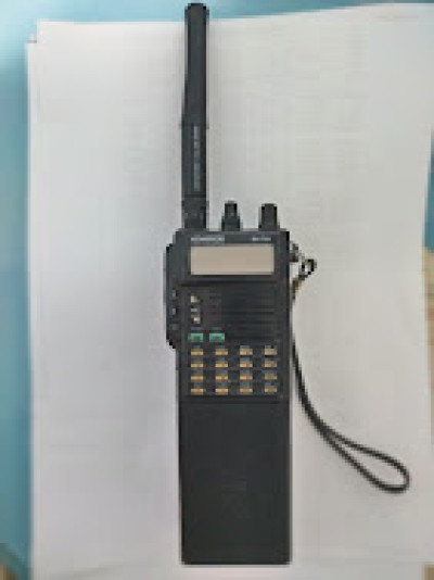 ht  kenwood  th  77