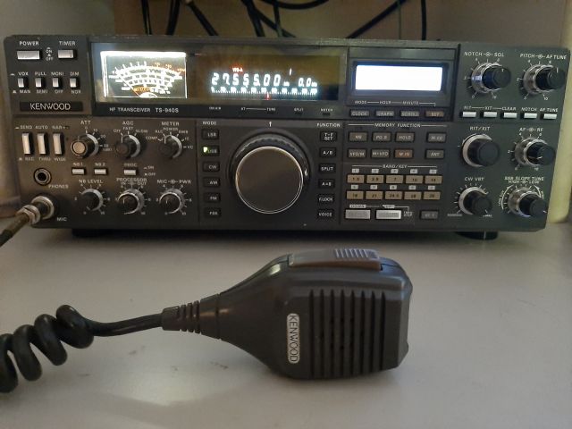 Kenwood TS-940S — Foto 1